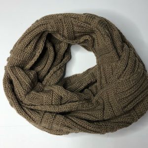 Sweater infinity scarf